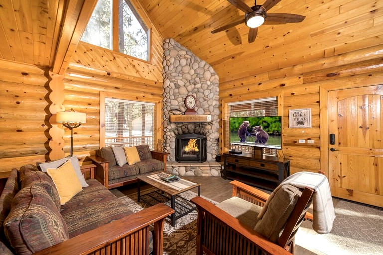 Cabins (United States of America, Big Bear Lake,California)
