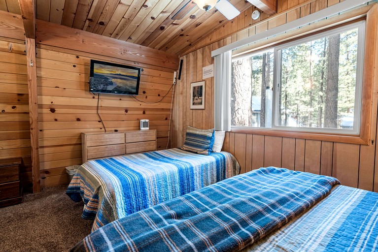 Cabins (United States of America, Big Bear Lake, California)