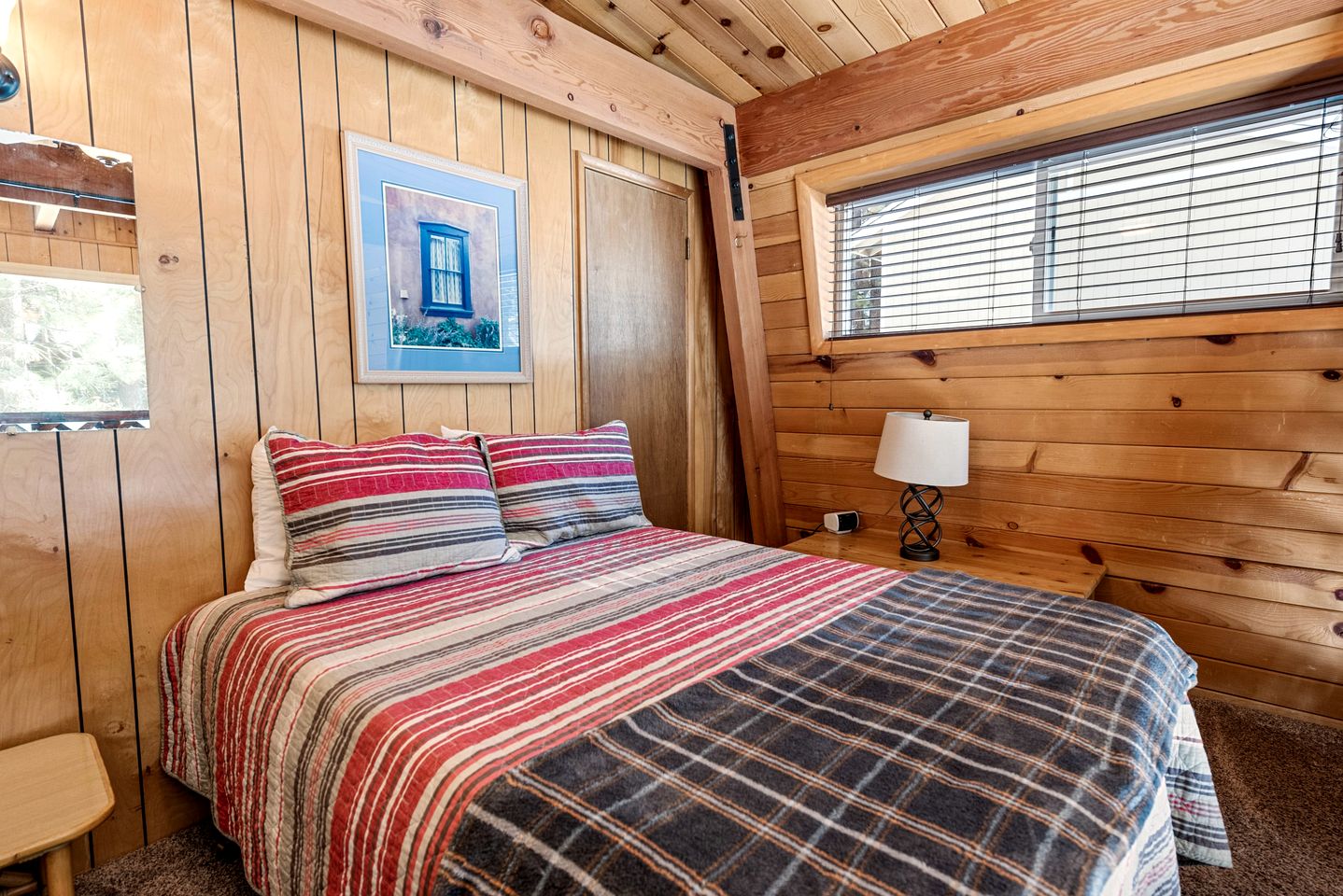 Unique Cabin with BBQ and Picnic Space in Big Bear Lake