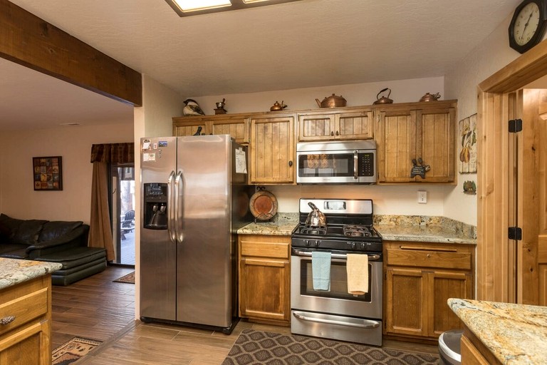 Cabins (United States of America, Big Bear Lake, California)