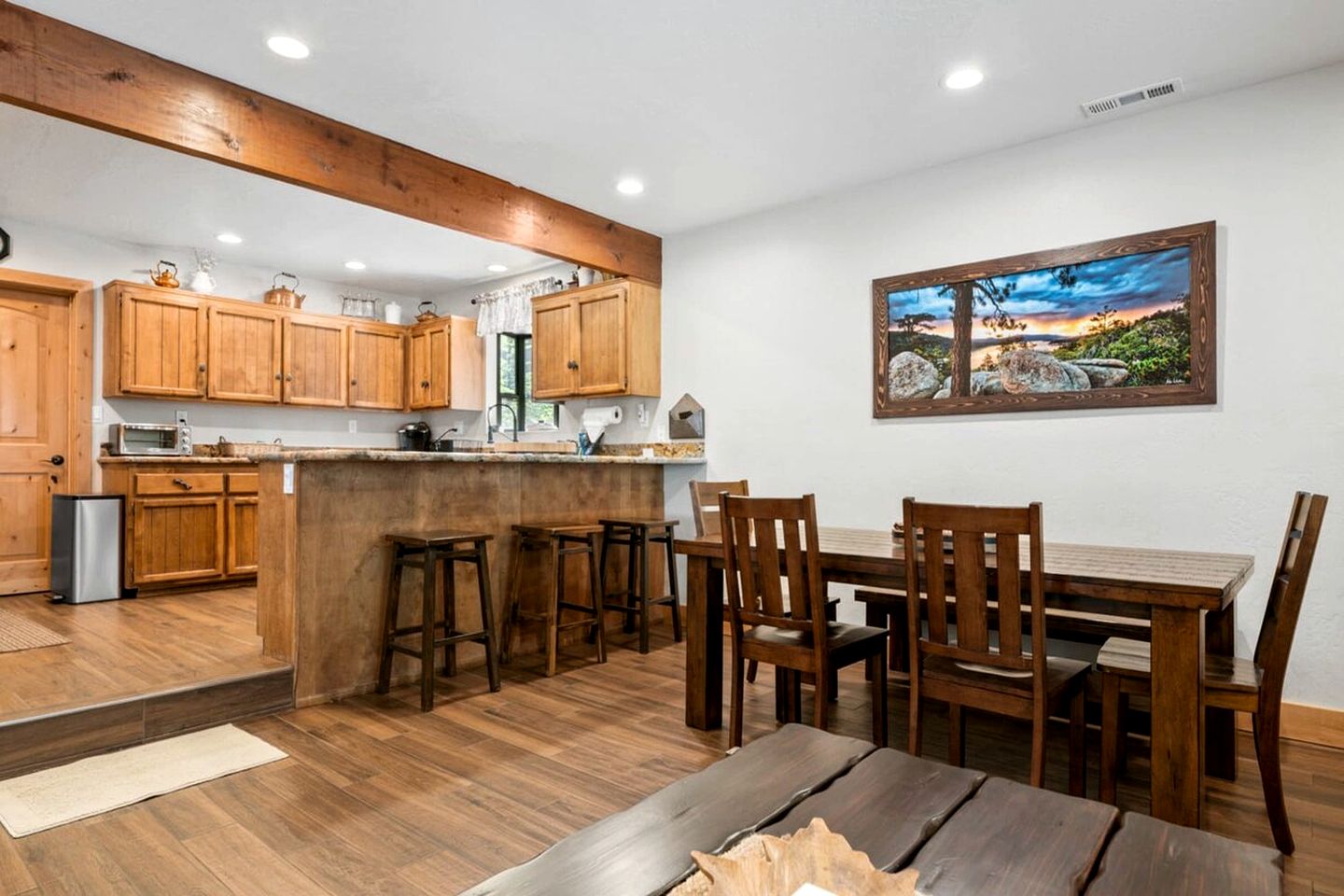 Fantastic Cabin with Hot-tub and Barbecue in Big Bear Lake, California