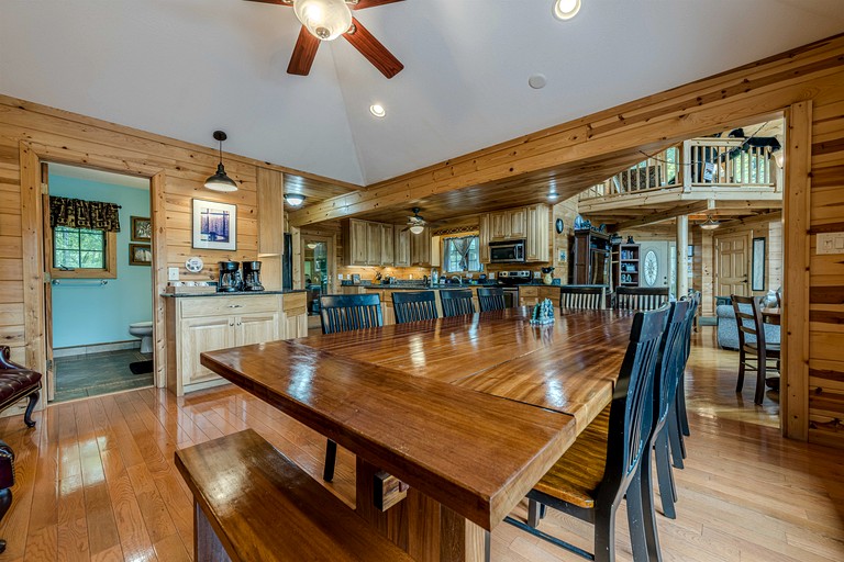 Cabins (United States of America, Sautee Nacoochee, Georgia)