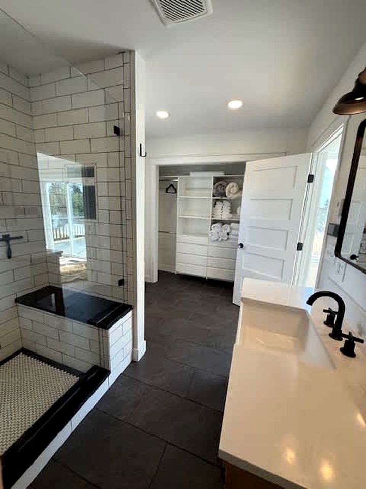 Tranquil Creekside Retreat Home with Scenic Porch Views near Stevens Creek Trails, Spokane, Washington