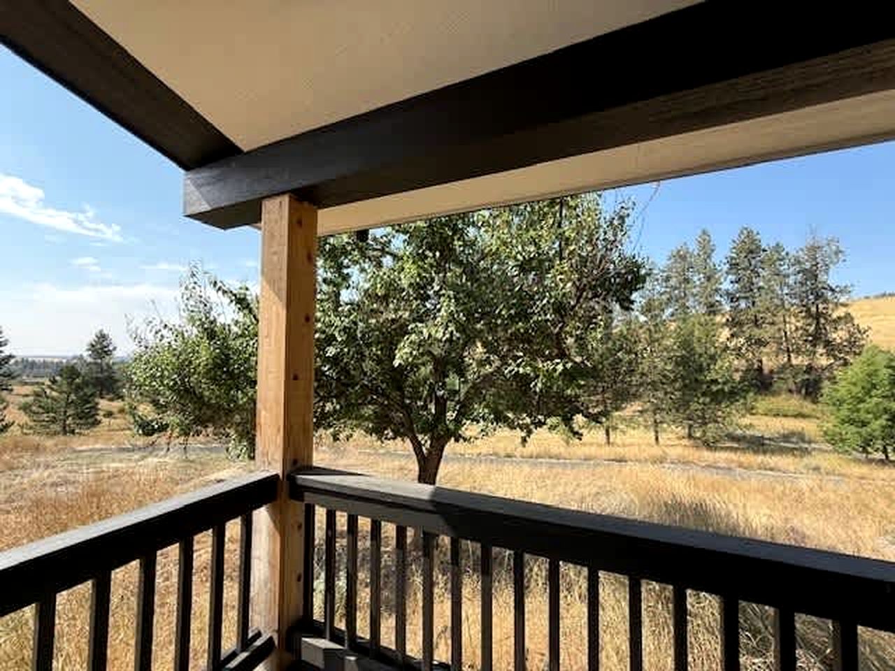 Tranquil Creekside Retreat Home with Scenic Porch Views near Stevens Creek Trails, Spokane, Washington