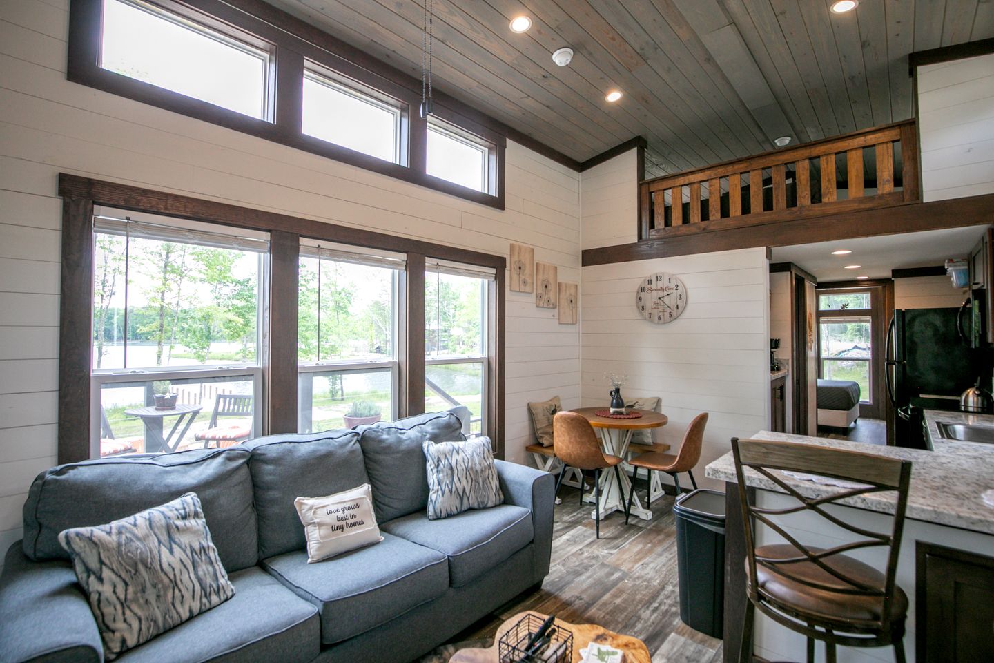 Breathtaking Cottage with Fire Pit in Tracy City, Tennessee