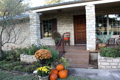 Peaceful Cottage on Farm in Idyllic Countryside near Fort Worth, Texas