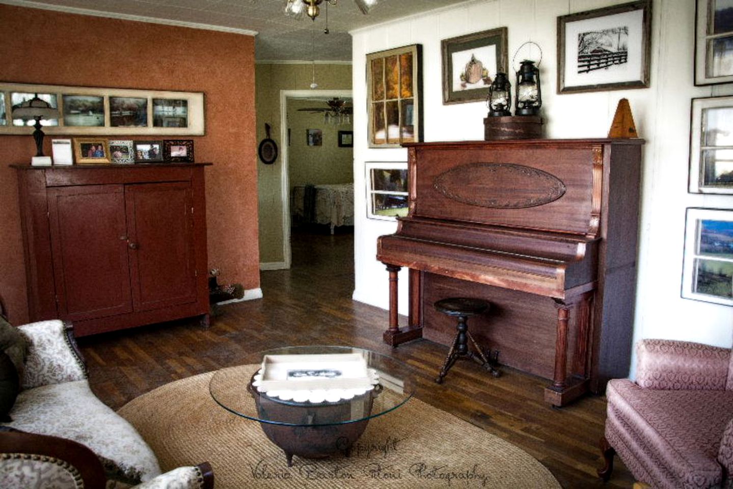 Cottage Rental with a Clawfoot Tub on a Working Farm in West Tennessee