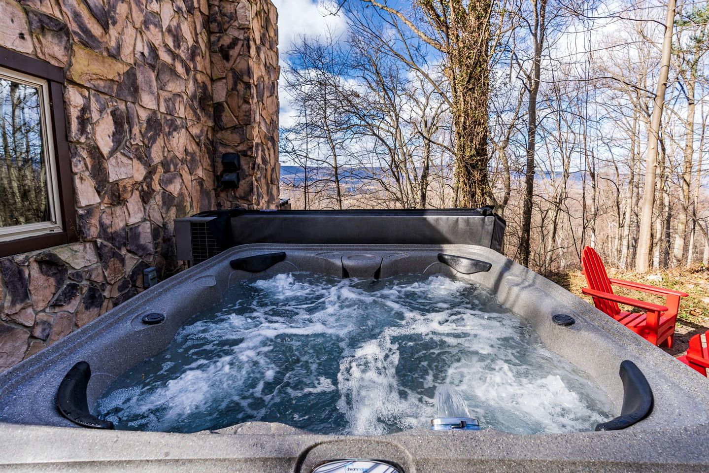 Stone Cabin with Amazing Views, Hot Tub, Fire Pit and Game Room Perfect for Your Gerrardstown, WV Getaway