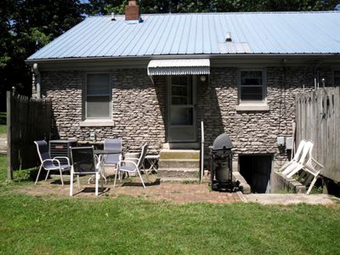 Mark Whaley Rentals Four Bedroom Stone Cottage, Vacation Rentals