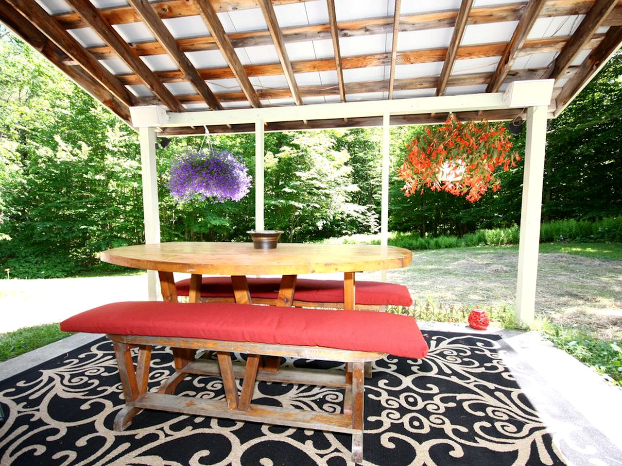 Charming Secluded Cottage with Fairy Tale Woodlands in Vermont's Green Mountains