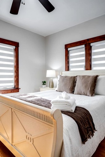 Vacation Rentals (Canada, Kingsville, Ontario)