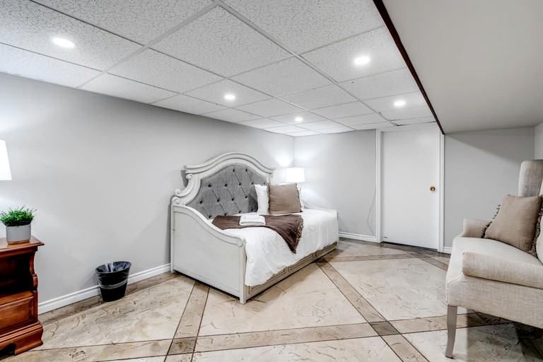 Vacation Rentals (Canada, Kingsville, Ontario)