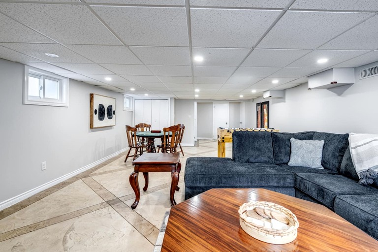 Vacation Rentals (Canada, Kingsville, Ontario)