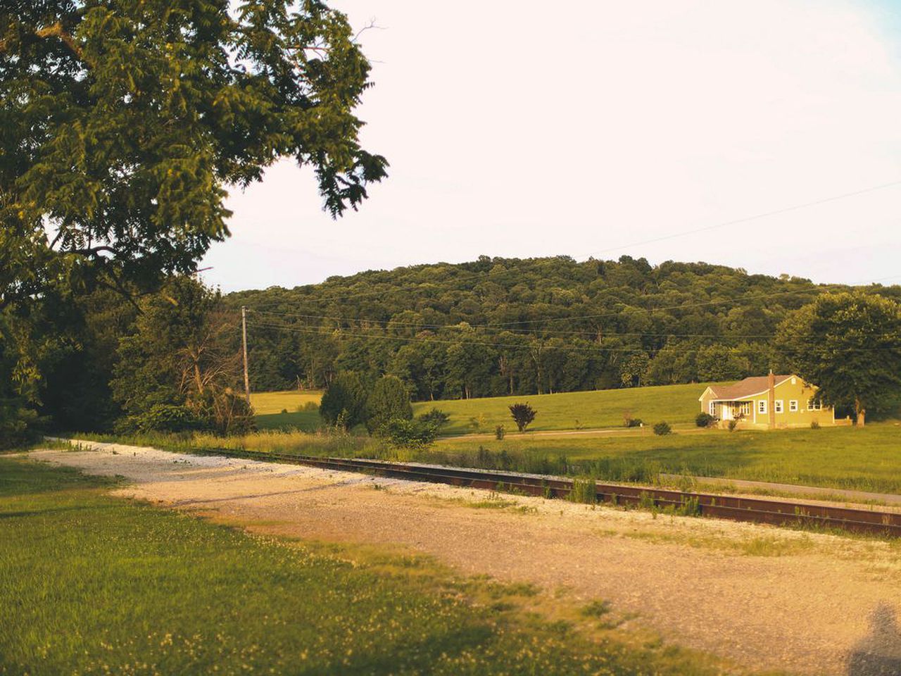 Stone Homestead Farmhouse, Vacation Rentals, Cookeville, United States