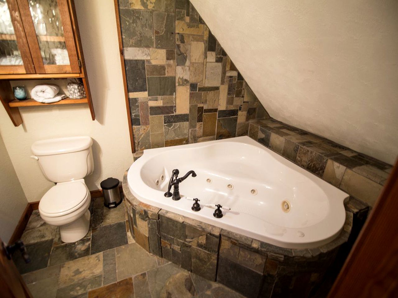 Amazing Contemporary Castle Rental for Families and Groups in Eureka Springs, Arkansas