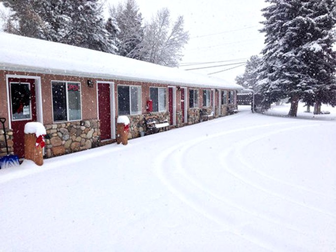 Nature Lodges (Story, Wyoming, United States)