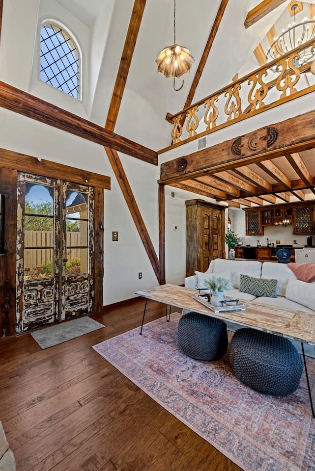 Enchanting Fairytale Cottage with Secret Spa Retreat near Fredericksburg, Texas