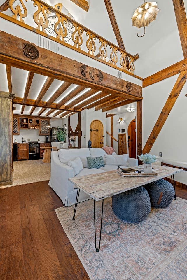 Enchanting Fairytale Cottage with Secret Spa Retreat near Fredericksburg, Texas