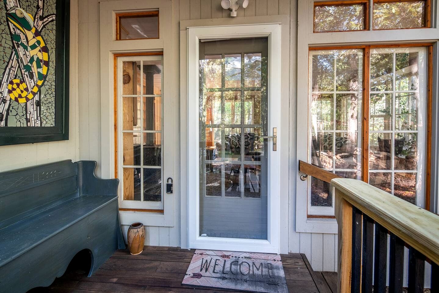 Unique Artistic Cabin Nestled in the Trees for a Peaceful Escape near Chapel Hill, North Carolina