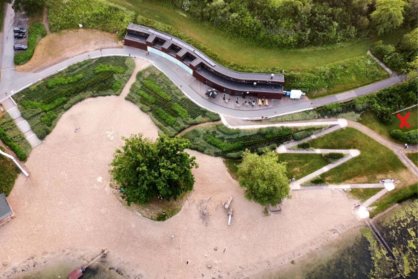 Amazing Riverfront Cube Bubble in Wetterburg, Hessen