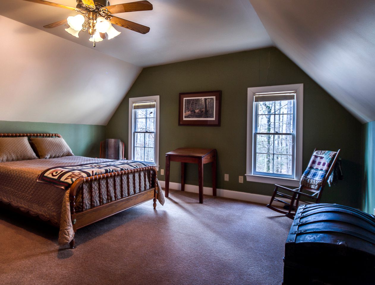 Wonderful Glamping Spot near Columbus, Georgia: Charming 8-Person Cabin in Ellaville