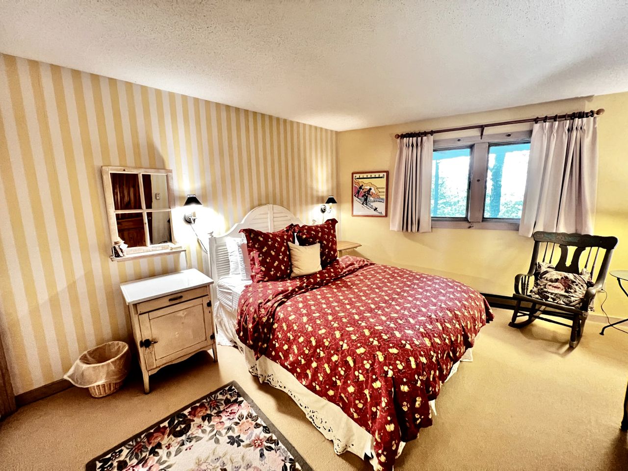 Spectacular Cottage with Swimming Pool and Foosball in Stratton, Vermont