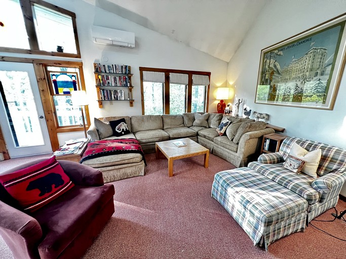 Cottages (United States of America, Stratton, Vermont)