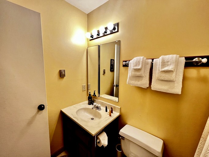 Cottages (United States of America, Stratton, Vermont)