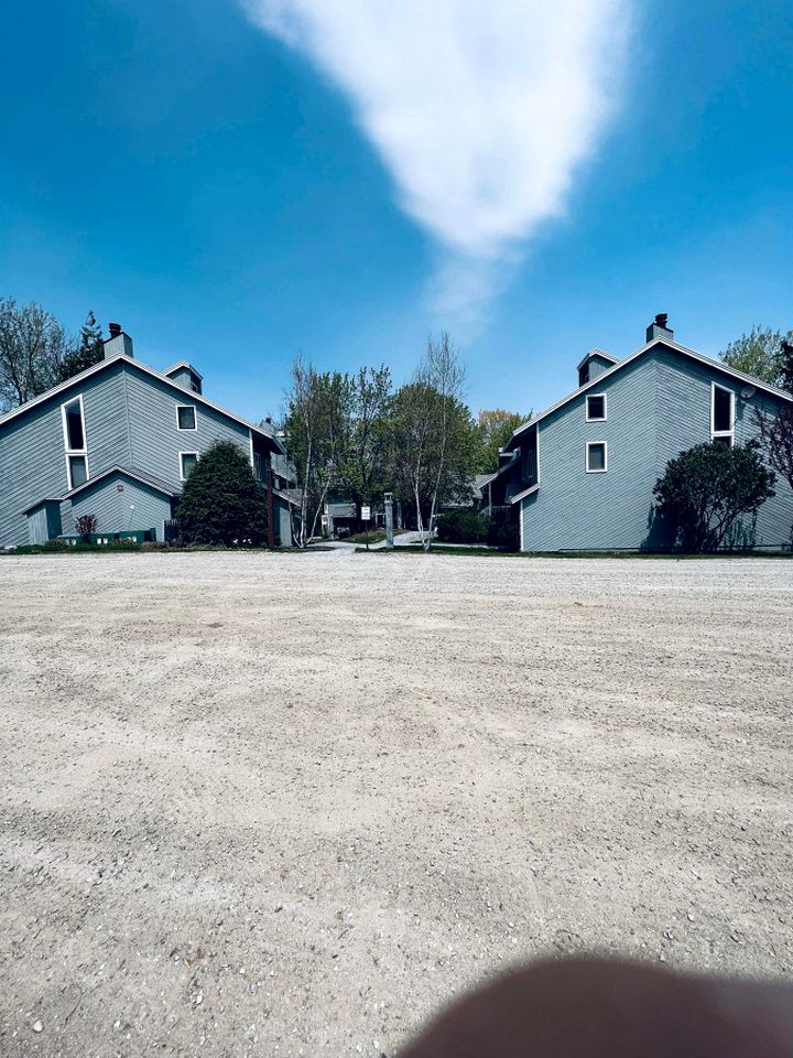 Spectacular Cottage with Swimming Pool and Foosball in Stratton, Vermont