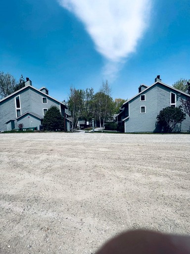 Cottages (United States of America, Stratton, Vermont)