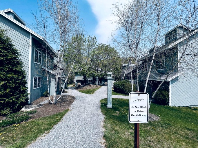 Cottages (United States of America, Stratton, Vermont)