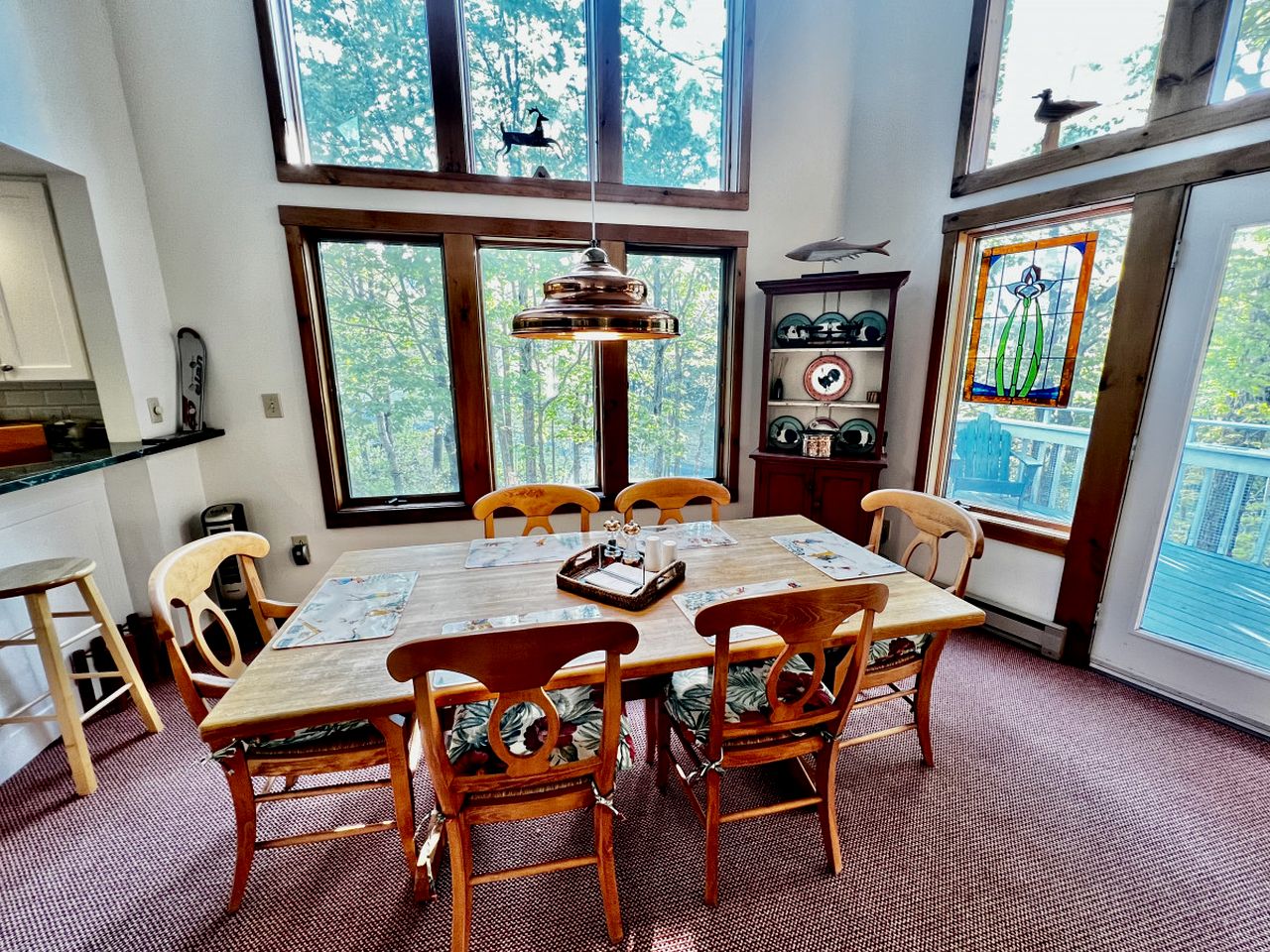 Spectacular Cottage with Swimming Pool and Foosball in Stratton, Vermont