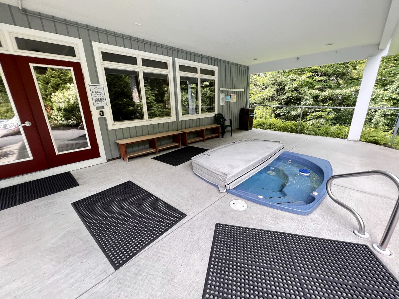 Spectacular Cottage with Swimming Pool and Foosball in Stratton, Vermont