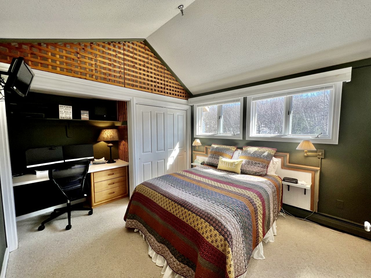 Mountain Cabin Great for a Family Retreat in Vermont