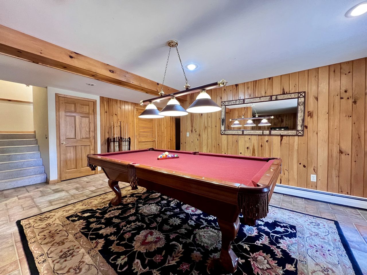 Beautiful Cottage with Hot-tub in Winhall, Vermont