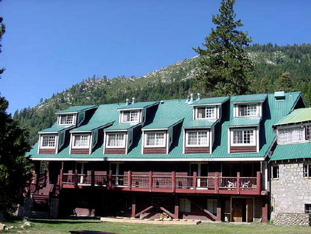 Strawberry Lodge, Nature Lodges 42869, Kyburz, United States of America