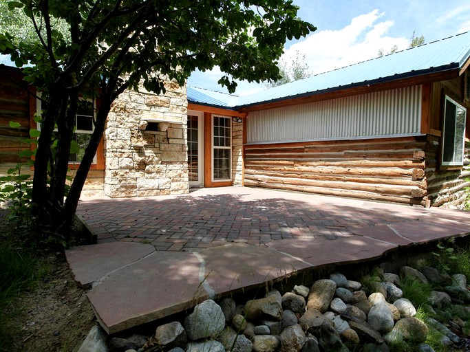 Jean Phelps Properties Streamside Colorado Historic Log Cabin, Log