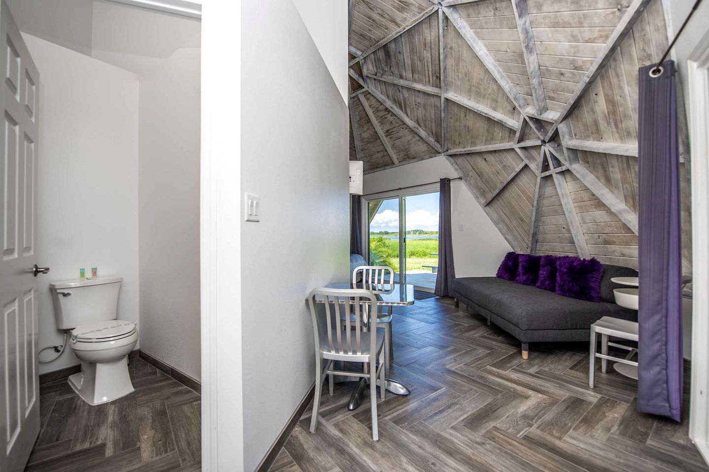 Lakefront Studio Dome for 3 with Kitchen & Patio | Near Orlando Nature Escape