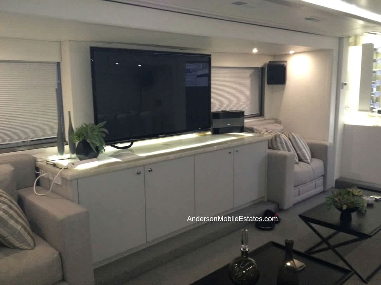 Radiant Luxury Villa Retreat near Lake Walter E. Long in Texas