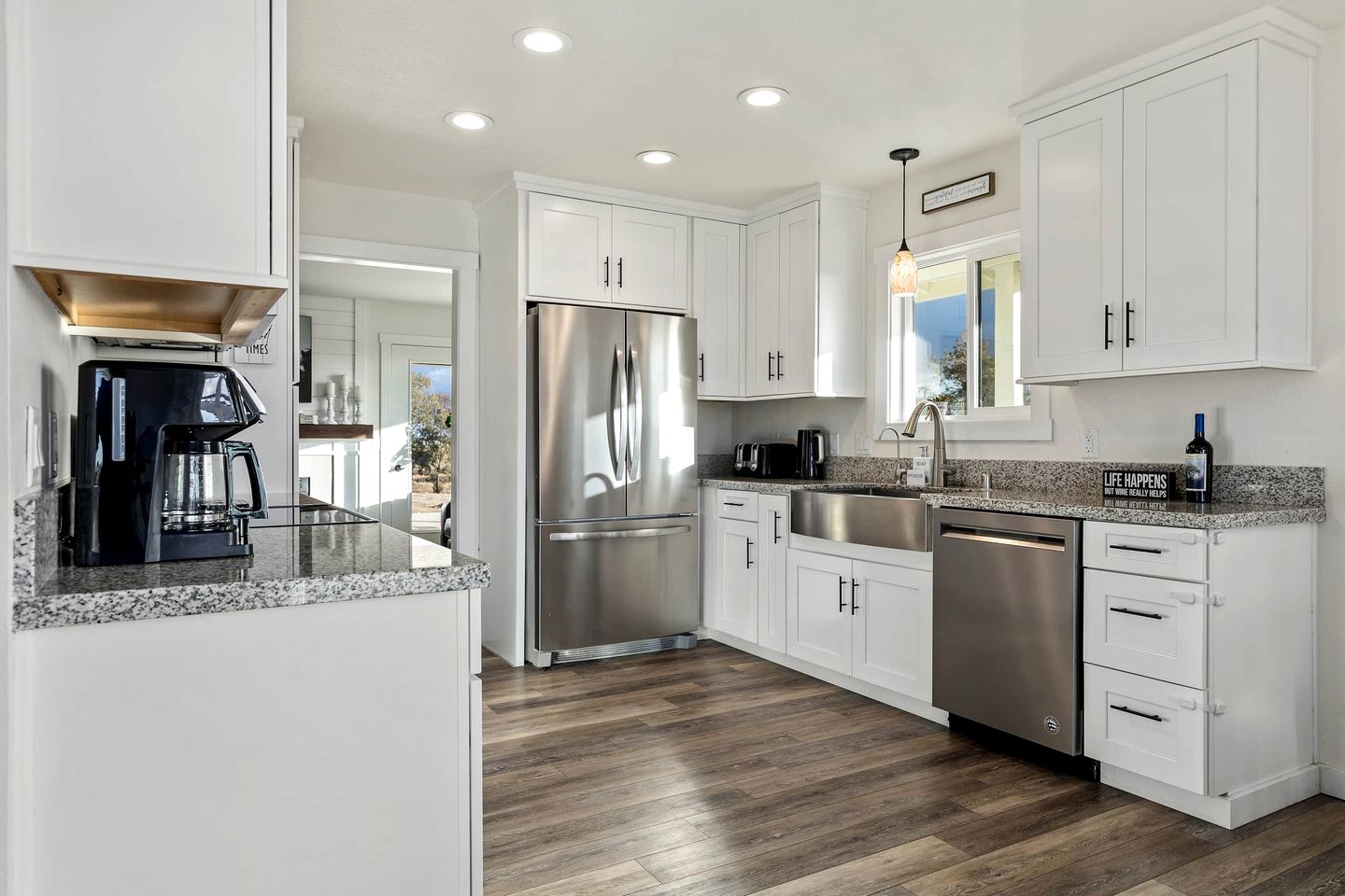 Heavenly Vacation Retreat with Sweeping Vineyard Views near Paso Robles Wineries in California