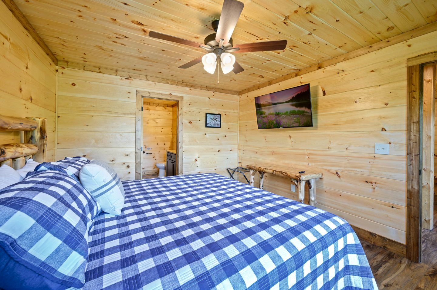 Luxury Gatlinburg Cabin with Game Room & Hot Tub near Trolley in Gatlinburg, Tennessee