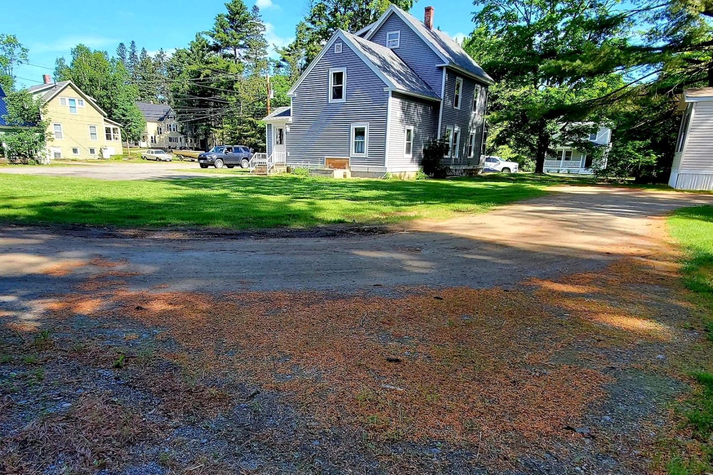 Stunning Cabin with Fire Pit Perfect for Groups in Maine