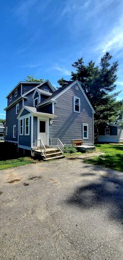 Cabins (United States of America, Greenville, Maine)