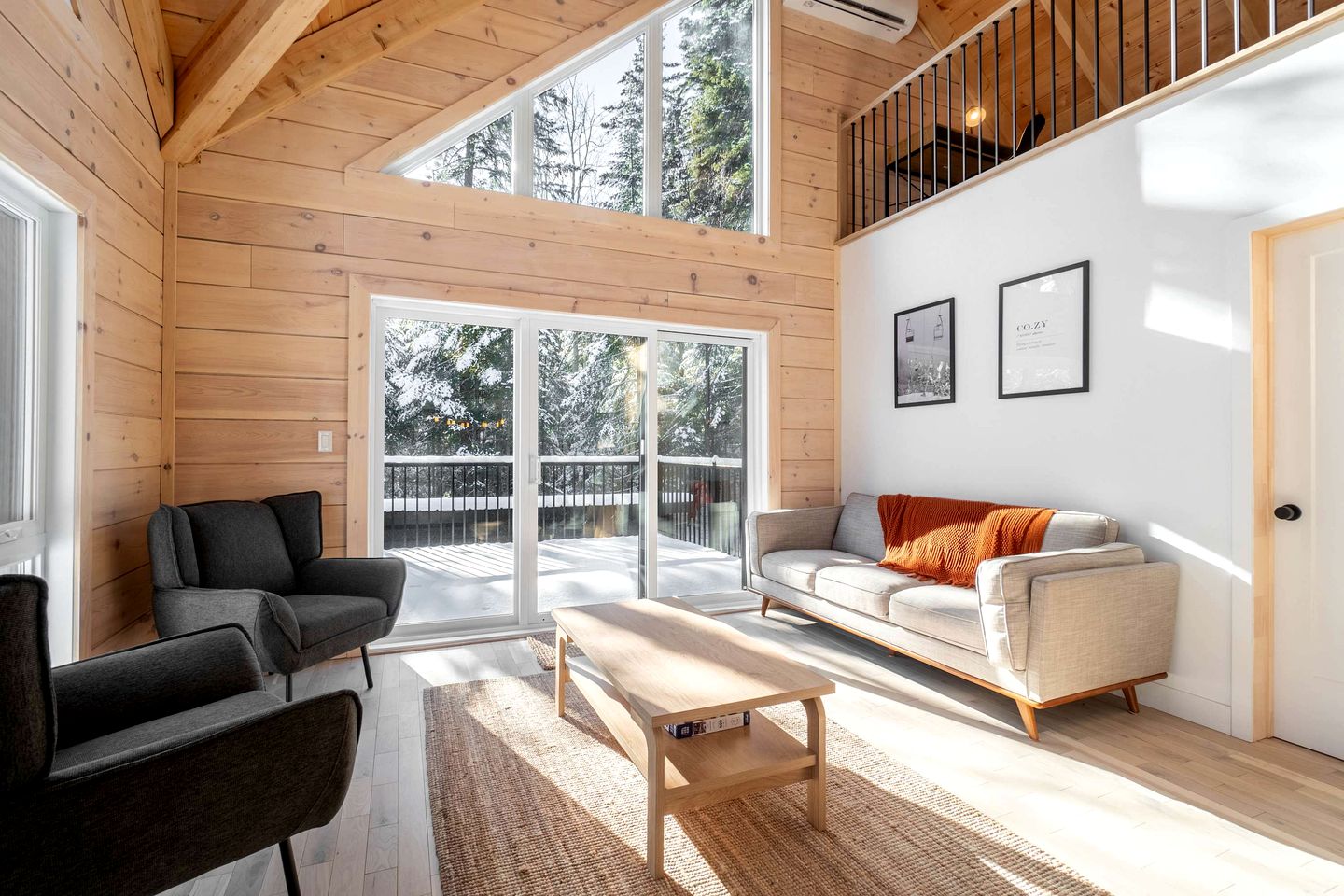 Stunning Cabin with Hot Tub near Ski Slopes in Saint Côme, Quebec