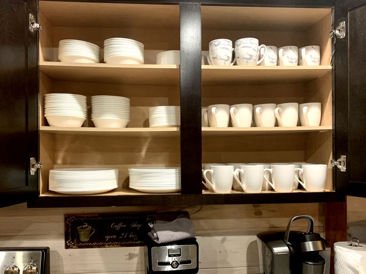 Stunning Cabin with Indoor Pool and Hot-tub in Pigeon Forge, Tennessee