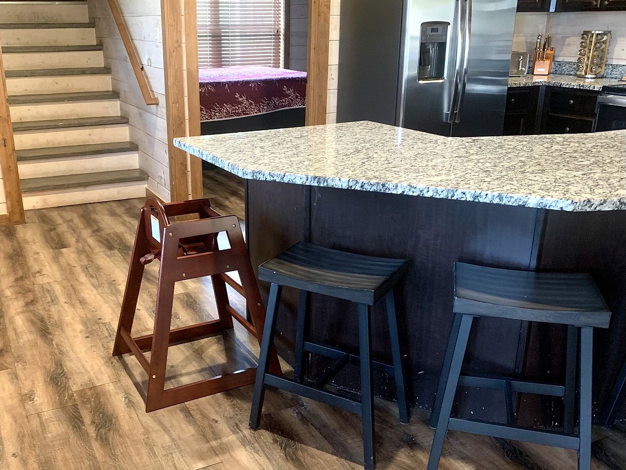 Stunning Cabin with Indoor Pool and Hot-tub in Pigeon Forge, Tennessee