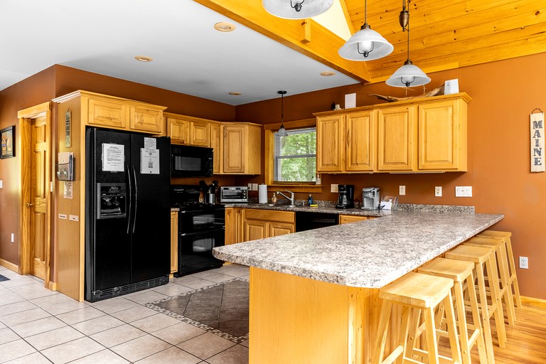 Cabins (United States of America, Bowerbank, Maine)