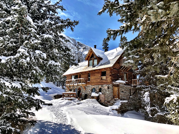 Cabins (Ophir, Colorado, United States)