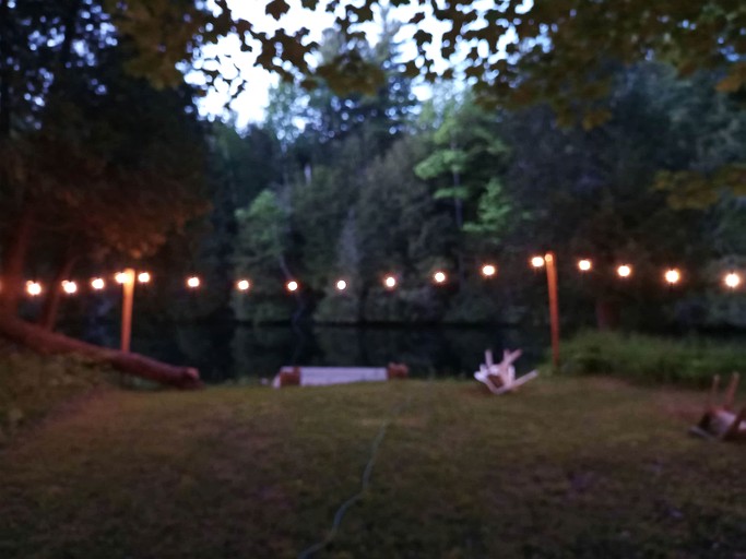 Cottages (Canada, Kawartha Lakes, Ontario)