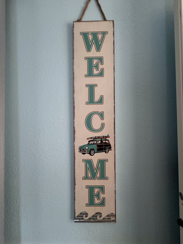 Stunning Cottage by the Rainbow River with Fantastic Amenities for a Wonderful Florida Escape